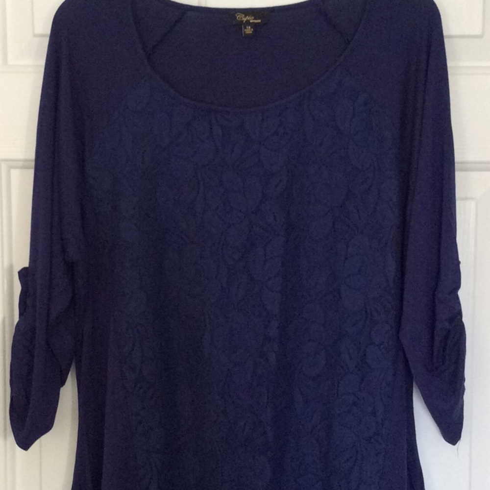 Plus Size woman’s Lace Panel 3/4 Sleeve Top like new